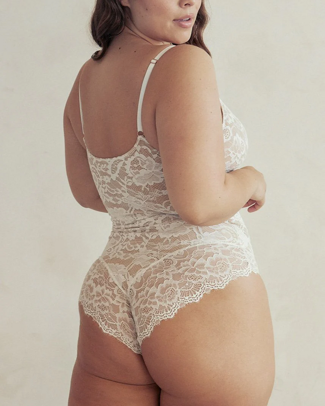 Novelia™ Prémiové krajkové tvarující body