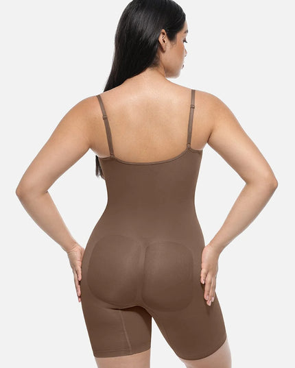 Novelia™ Sculpt – tvarující body se šortkovým střihem