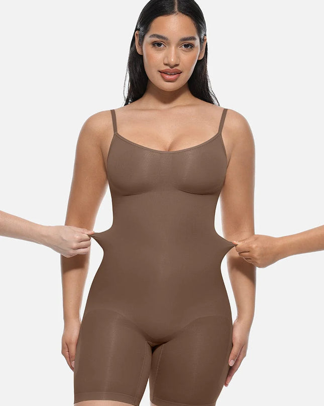 Novelia™ Sculpt – tvarující body se šortkovým střihem