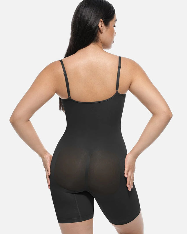 Novelia™ Sculpt – tvarující body se šortkovým střihem