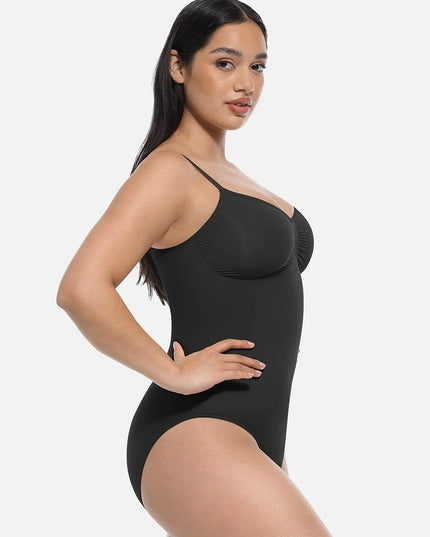 Novelia™ Sculpt – tvarující body s klasickým nohavičkovým střihem