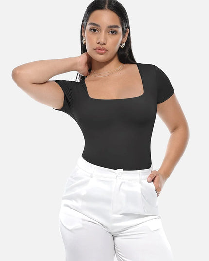 Novelia™ Sculpt – tvarující body se čtvercovým výstřihem a tanga střihem