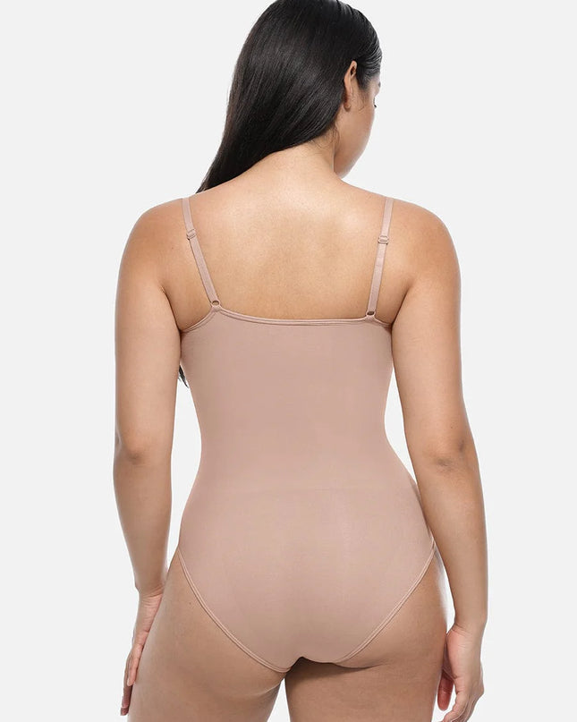 Novelia™ Sculpt – tvarující body s klasickým nohavičkovým střihem