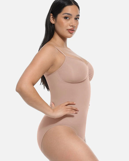 Novelia™ Sculpt – tvarující body s klasickým nohavičkovým střihem